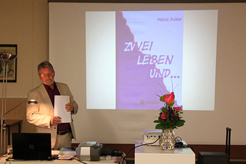 Autorenlesung Heinz Acker in Heilbronn. Foto: ...