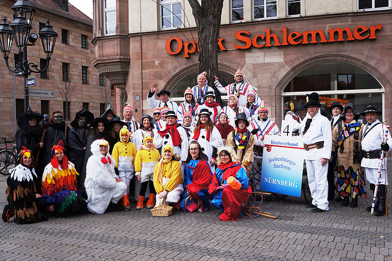Die „Ochsenlauf“-Gruppe in Nrnberg. Foto: Hans ...