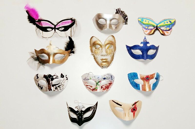 Wunderschne venezianische Masken von den Kindern ...