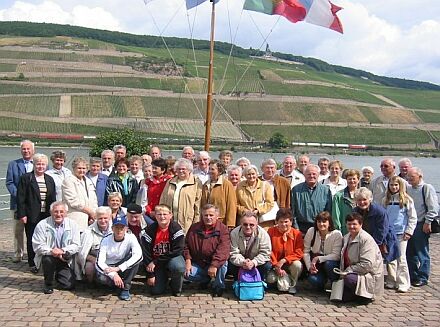  Mitglieder der Kreisgruppe Schwbisch Gmnd bei einem gelungenen Ausflug im Drei-Flsse-Eck an Rhein, Mosel und Saar.