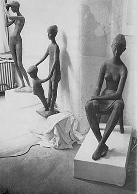 Blick ins Atelier der Bildhauerin Annemarie Suckow von Heydendorff.