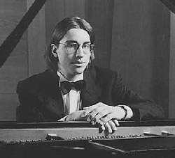 Der junge Pianist Leonhard Westermayr