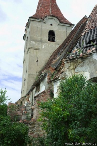 Seitenansicht Kirche in Felldorf aus dem Jahr 2003