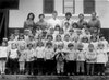 19.Gruppenbild im Kindergarten 